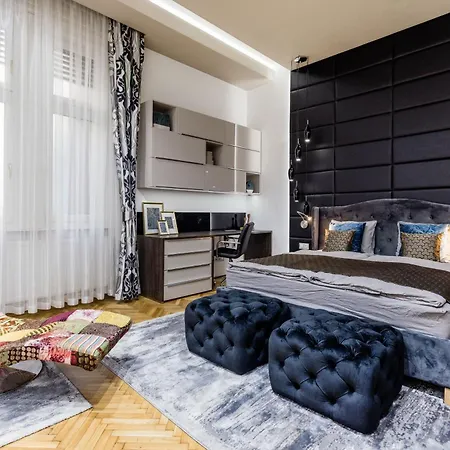 Spacious Designer Home With Premium Touches Budapest Exterior photo